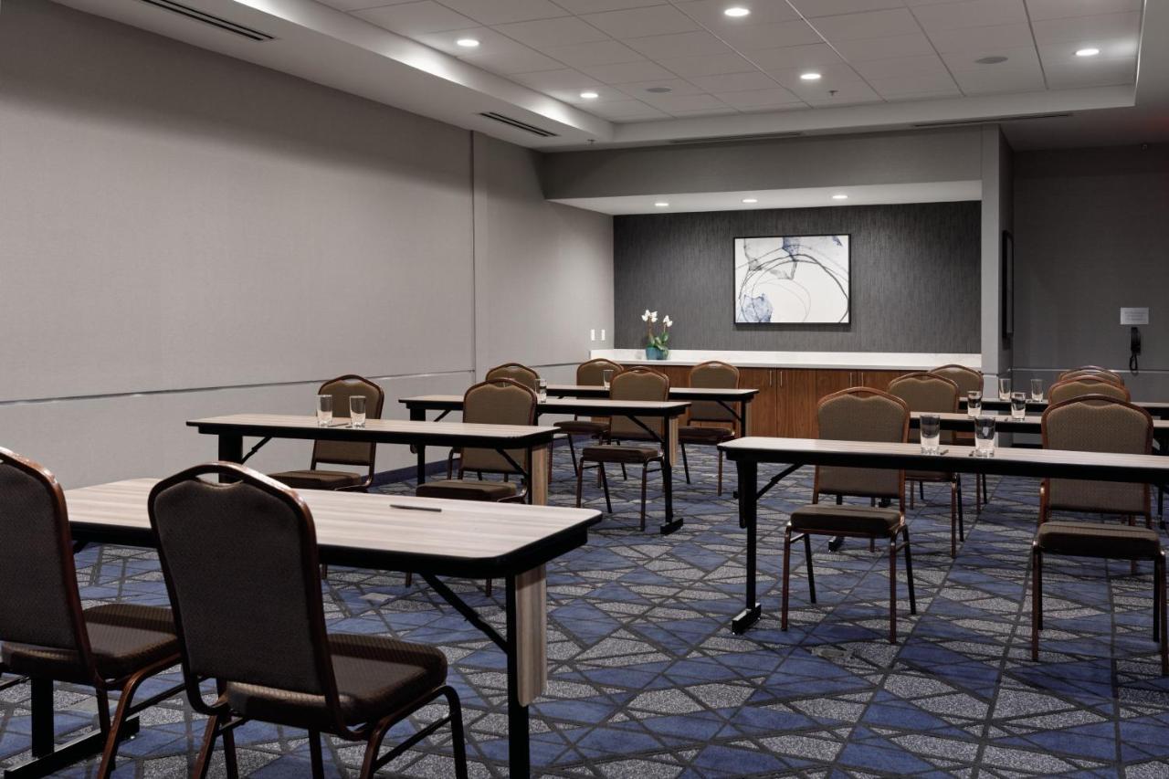 Courtyard By Marriott Richmond Scott'S Addition Exteriér fotografie